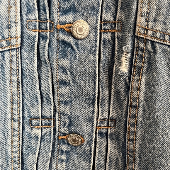 Old Navy Light Blue Distressed Denim Jacket - Picture 5 of 12